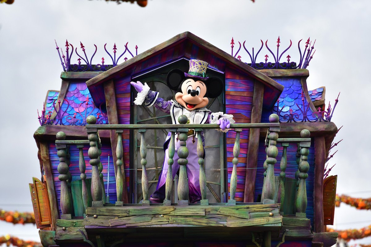 Mickey on the Illusion Manor float